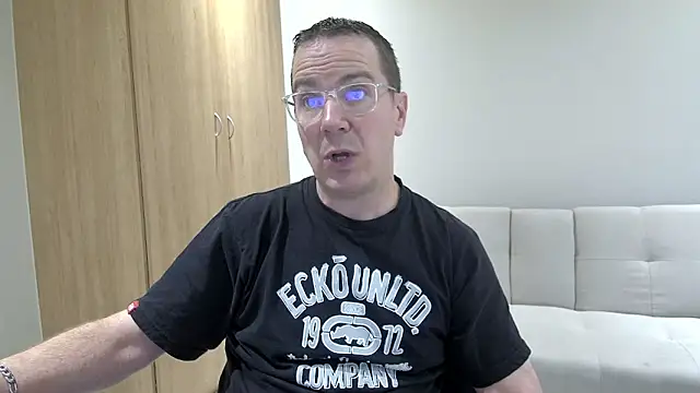 BrettJ81 online show from 03/15/26, 01:40