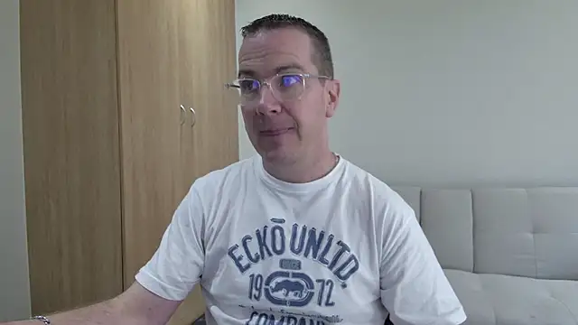 BrettJ81 online show from 05/29/26, 02:01