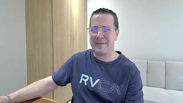 BrettJ81 online show from 09/08/25, 02:38