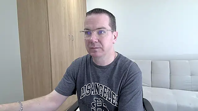 BrettJ81 online show from 09/21/25, 11:26