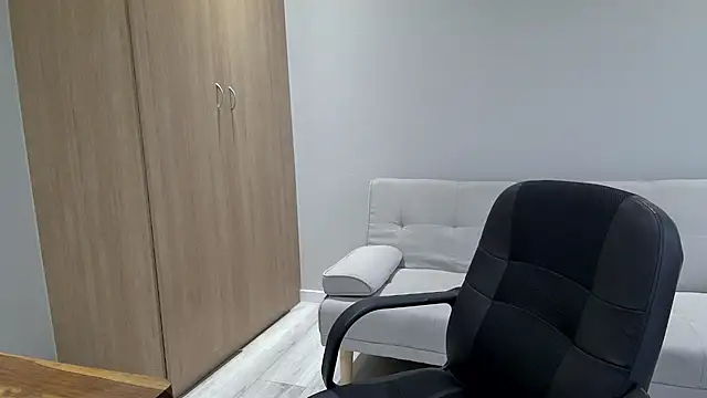 BrettJ81 online show from 03/19/26, 02:28