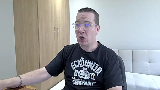 BrettJ81 online show from 02/02/26, 02:27