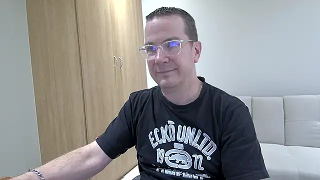 BrettJ81 online show from 04/09/26, 02:12