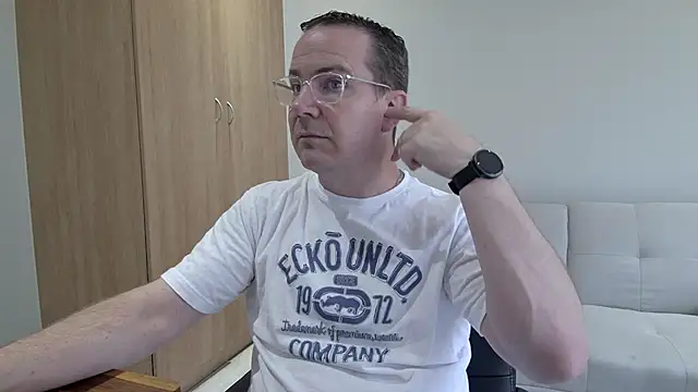 BrettJ81 online show from 01/07/26, 11:59