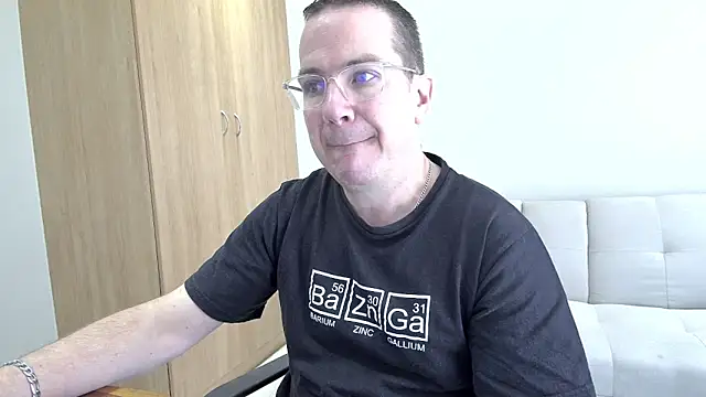 BrettJ81 online show from 03/29/26, 11:01