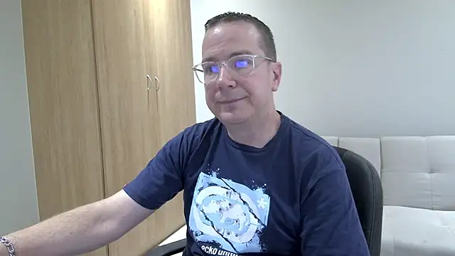 BrettJ81 online show from 03/01/26, 03:12