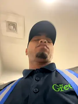 Snapshot of Diosn111 chatting on 12/05/25, 08:46 Diosn111 online show from 12/05/25, 08:46