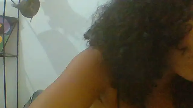 Snapshot of savanahottie chatting on 06/30/26, 01:49 savanahottie online show from 06/30/26, 01:49