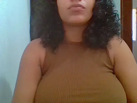 Snapshot of savanahottie chatting on 03/15/26, 12:34 savanahottie online show from 03/15/26, 12:34
