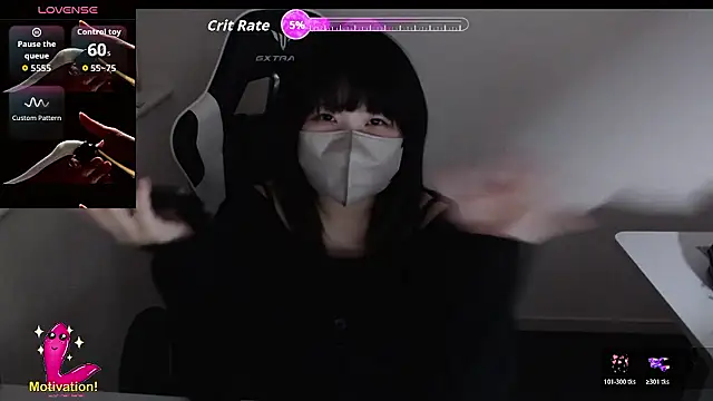 Snapshot of mimika0403 chatting on 04/30/26, 02:57 mimika0403 online show from 04/30/26, 02:57