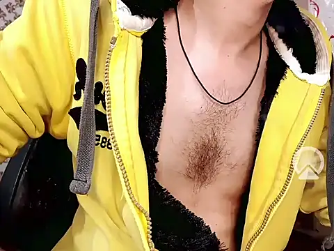 BrownBoy69666 online show from 12/04/24, 11:41