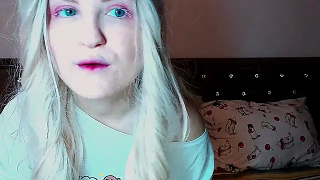 Sara4uu online show from 09/11/25, 10:21