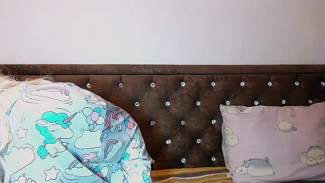 Sara4uu online show from 09/23/25, 10:17