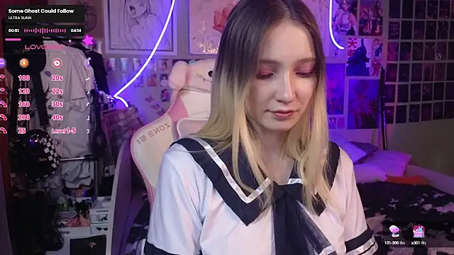 Snapshot of Evie_Ro chatting on 03/12/25, 12:09 Evie Ro online show from 03/12/25, 12:09