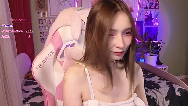 Evie Ro online show from 04/21/26, 08:26