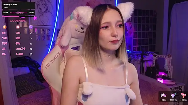 Evie Ro online show from 11/08/25, 08:56