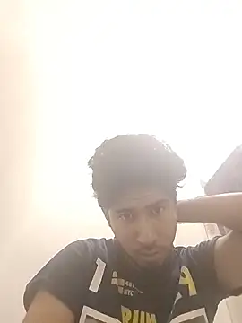 Snapshot of Mangopitudo chatting on 11/15/25, 09:57 Mangopitudo online show from 11/15/25, 09:57