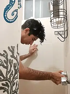 Snapshot of Mangopitudo chatting on 01/01/25, 02:51 Mangopitudo online show from 01/01/25, 02:51