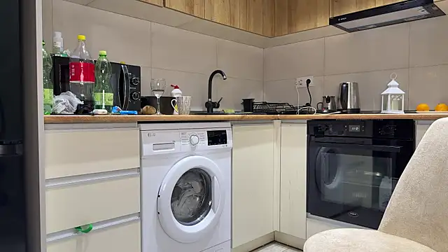 mommy nadin online show from 02/06/26, 03:19