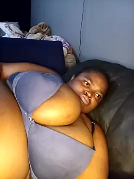 Snapshot of DarkBbw201 chatting on 12/18/25, 09:47 DarkBbw201 online show from 12/18/25, 09:47