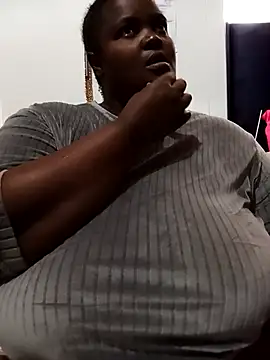 Snapshot of DarkBbw201 chatting on 11/19/25, 11:10 DarkBbw201 online show from 11/19/25, 11:10