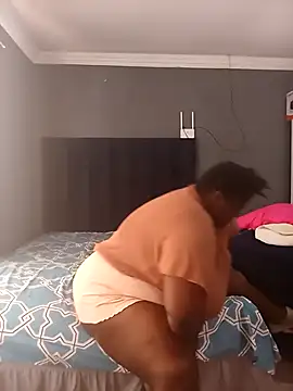 DarkBbw201 online show from 10/12/25, 10:27