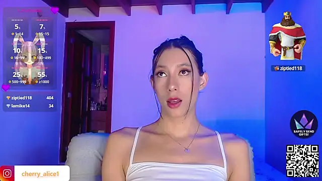 Snapshot of alicee_salvatore chatting on 01/16/25, 04:49 alicee salvatore online show from 01/16/25, 04:49