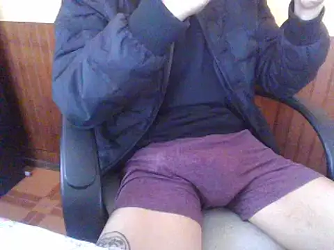 Snapshot of MisterMister45 chatting on 06/26/26, 01:17 MisterMister45 online show from 06/26/26, 01:17