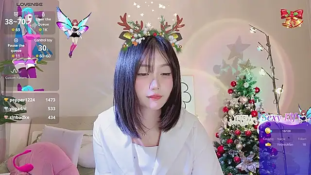 Dennielle- online show from 12/24/24, 10:11