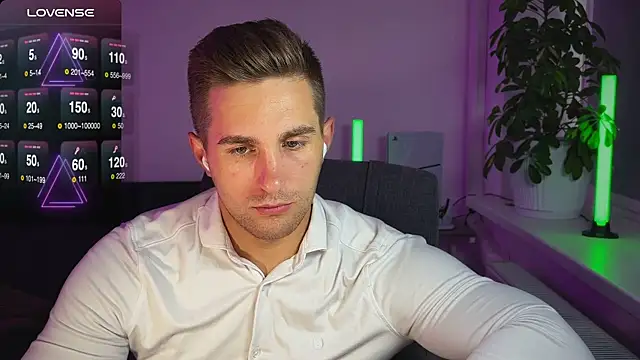 Sweeet  boy online show from 09/23/25, 01:51