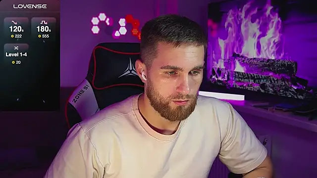 Sweeet  boy online show from 11/22/25, 09:02