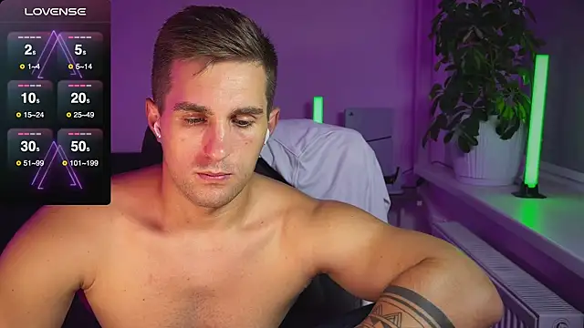 Sweeet  boy online show from 09/25/25, 12:16