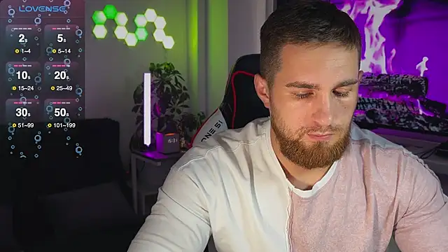 Sweeet  boy online show from 12/17/25, 12:32