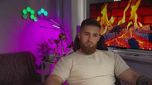 Sweeet  boy online show from 06/24/26, 10:14