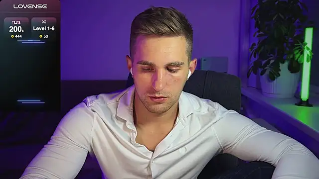 Sweeet  boy online show from 09/14/25, 04:07