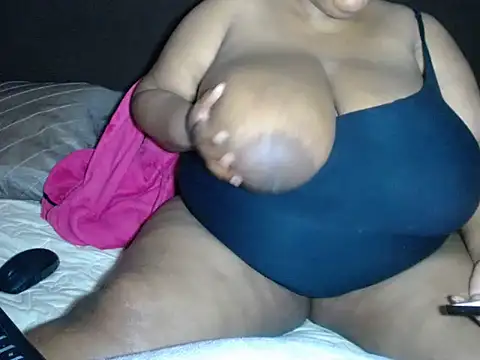 CandyBoobsXx online show from 05/14/26, 07:55