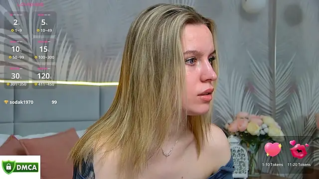 Snapshot of AmaliaBell chatting on 02/18/25, 04:14 AmaliaBell online show from 02/18/25, 04:14