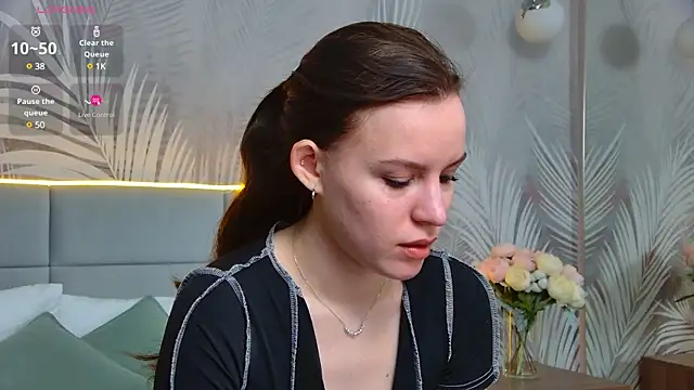 Snapshot of AmaliaBell chatting on 03/21/25, 01:23 AmaliaBell online show from 03/21/25, 01:23