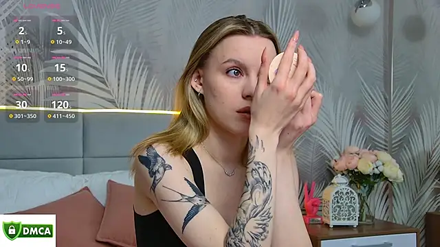 Snapshot of AmaliaBell chatting on 03/03/25, 01:12 AmaliaBell online show from 03/03/25, 01:12