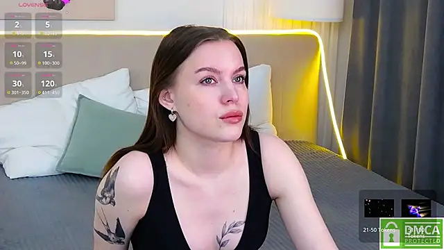 Snapshot of AmaliaBell chatting on 10/07/25, 01:12 AmaliaBell online show from 10/07/25, 01:12