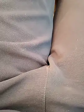 u wan me online show from 12/18/25, 07:24