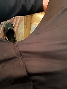 u wan me online show from 02/07/26, 03:25