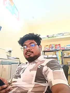 u wan me online show from 10/29/25, 08:02