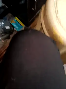 u wan me online show from 10/25/25, 10:25