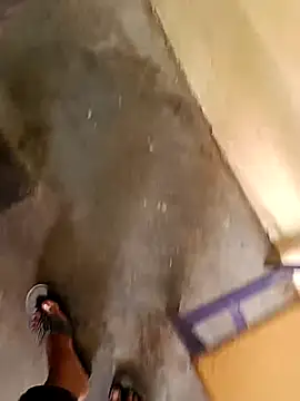 u wan me online show from 03/27/26, 12:06