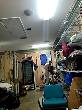 Snapshot of leahcimnikral chatting on 10/06/25, 12:45 leahcimnikral online show from 10/06/25, 12:45