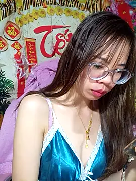   Mai-love19   online show from 02/12/26, 11:04