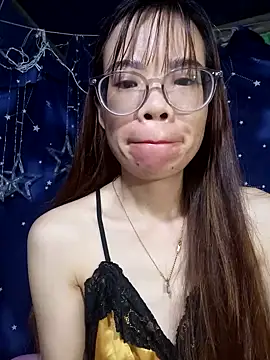   Mai-love19   online show from 10/14/25, 10:53