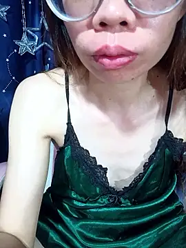 Snapshot of __Mai-love19__ chatting on 06/12/26, 11:08 Mai-love19 online show from 06/12/26, 11:08
