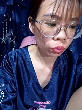 Snapshot of __Mai-love19__ chatting on 06/19/26, 02:17 Mai-love19 online show from 06/19/26, 02:17